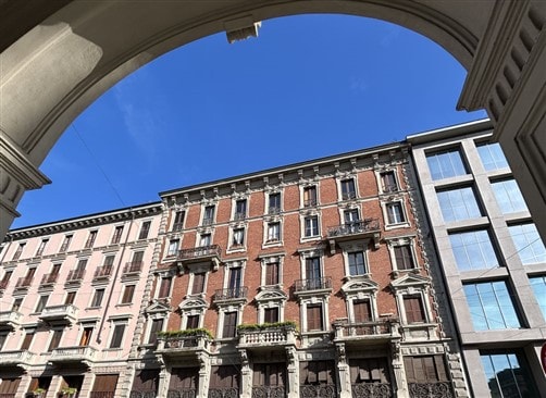 Via San Giovanni sul Muro 5