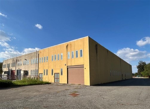 Capannone Industriale